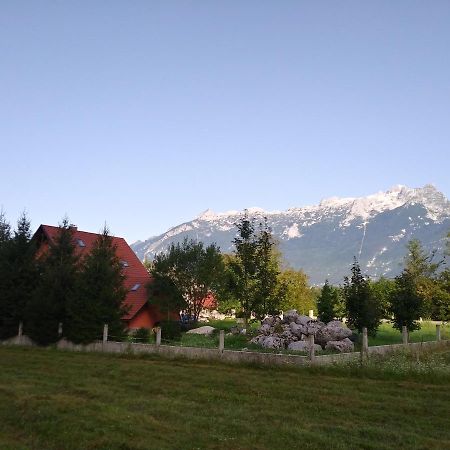 Villa Pocitniska Hisa Nad Soco à Bovec Extérieur photo